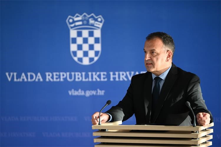 Slika /2023 slike/09_11_2023_sjednica_vlade (19).jpeg